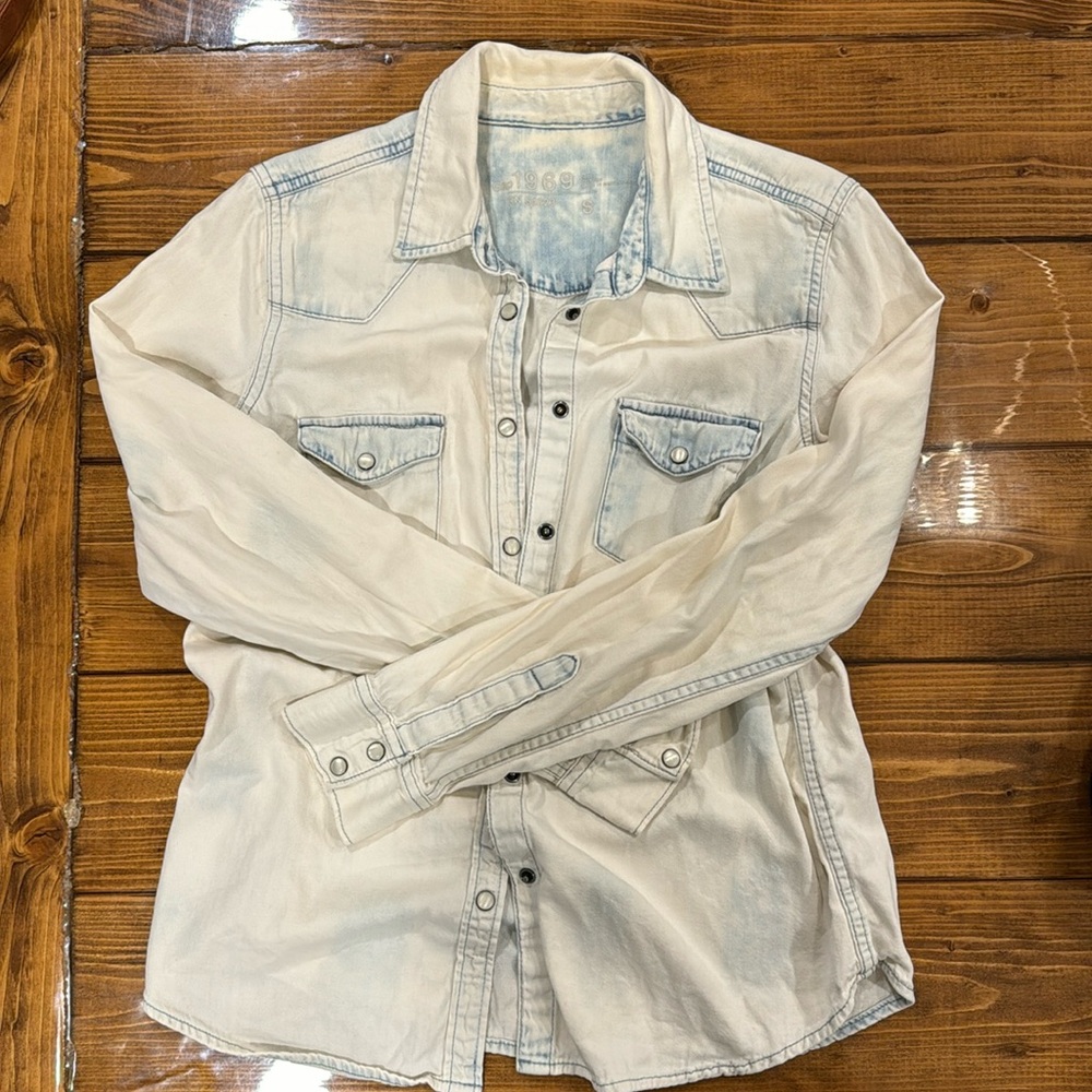Women’s Denim Button Down